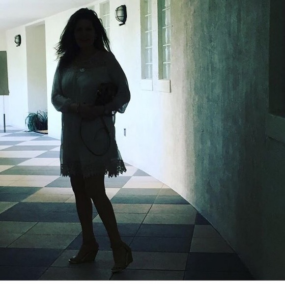 Meet your Posher, Simone - Picture 2 of 6